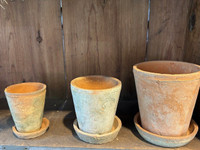 Aged Terra Cotta Round Tall Flower Pot & Saucer (AT01&AT02) made by Robert & Stevens Potters here at Twin Oaks Nursery & Supply