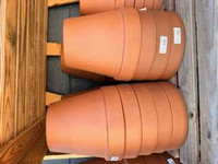 Deroma Planters & Pottery Twin Oaks Nursery & Supply