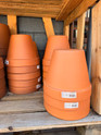 Terra Cotta - Standard Pot CM25 (9.8") made by Deroma here at Twin Oaks Nursery & Supply
