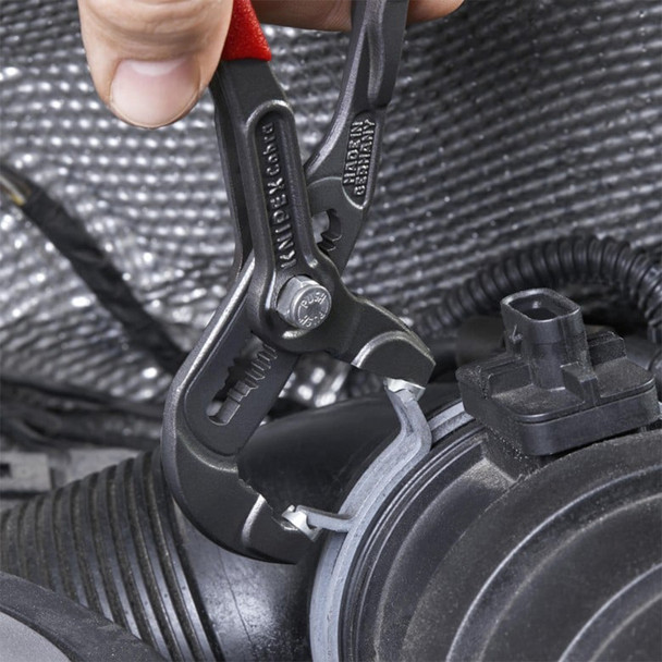 KNIPEX 7-1/4" Spring Hose Clamp Pliers in use