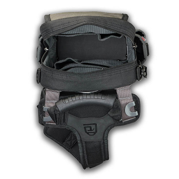 Veto Pro Pac MB3TB Sling-Style Large Meter and Tool Bag top view no pockets
