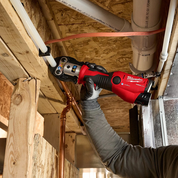 Milwaukee M12 FORCE LOGIC Press Tool in use