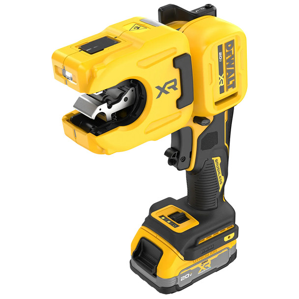 DeWalt DCE154E1 20V MAX XR 1-1/4-Inch Copper Tubing Cutter tool angle view