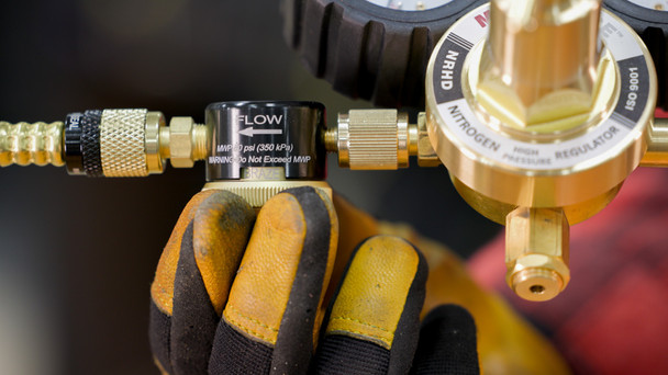 MalcoEdge Nitrogen Purge Tool in use