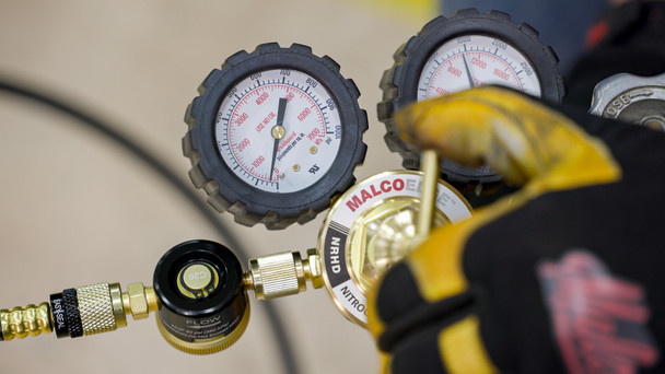 MalcoEdge Nitrogen Purge Kit in use