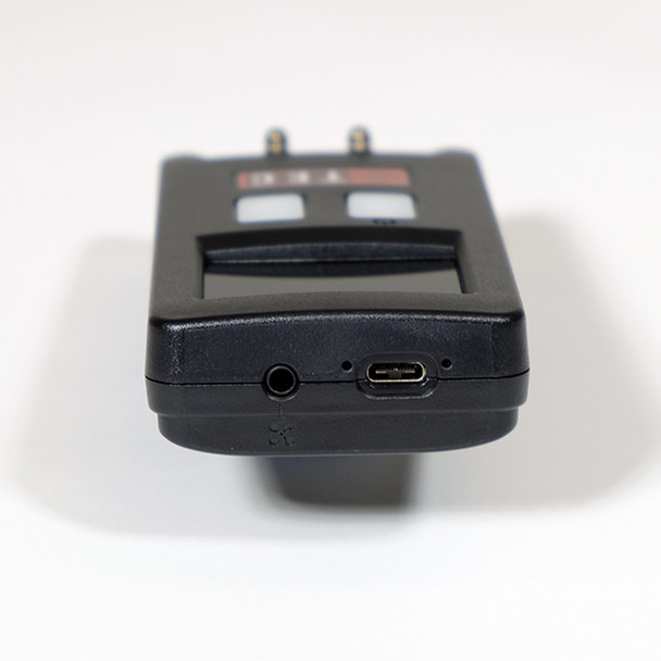 TEC Minneapolis DG-8 Single Channel Digital Pressure Gauge top ports