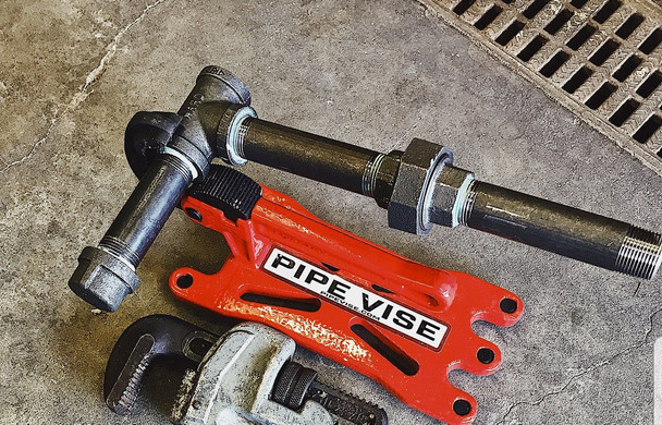 Supco PV01 Bigfoot Portable Steel Pipe Vise 1.5" Capacity