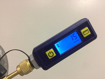 DISCONTINUED Accutools A10673 Bluvac Micro Digital Micron Gauge with Coupler
