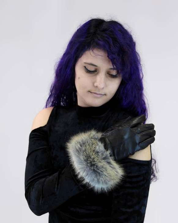Leather Gloves with Faux Fox Cuff Black/Coyote