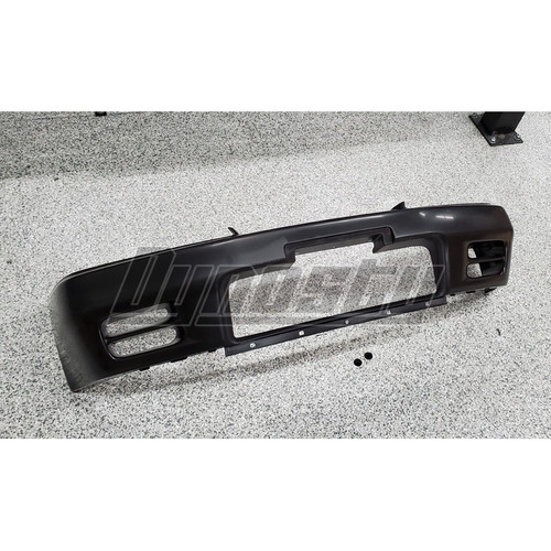 Nissan R32 GT-R Front Bumper Fascia 62022-05U27 Nissan R32 GT-R Front Bumper Fascia 62022-05U27