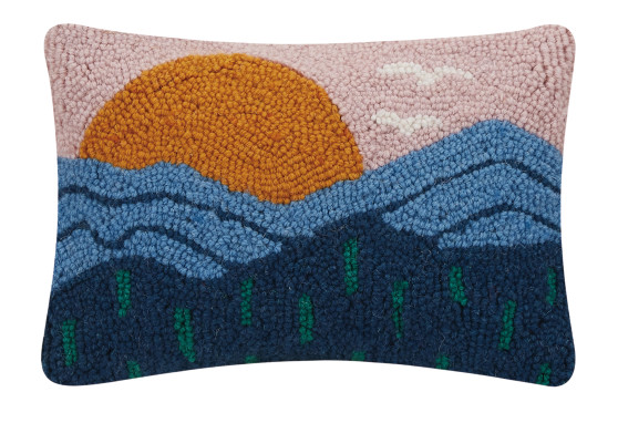 Blue Mountains Small Hook Pillow