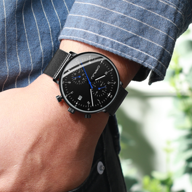 Men's Chronograph Quartz Watch – Stainless Steel Mesh Band