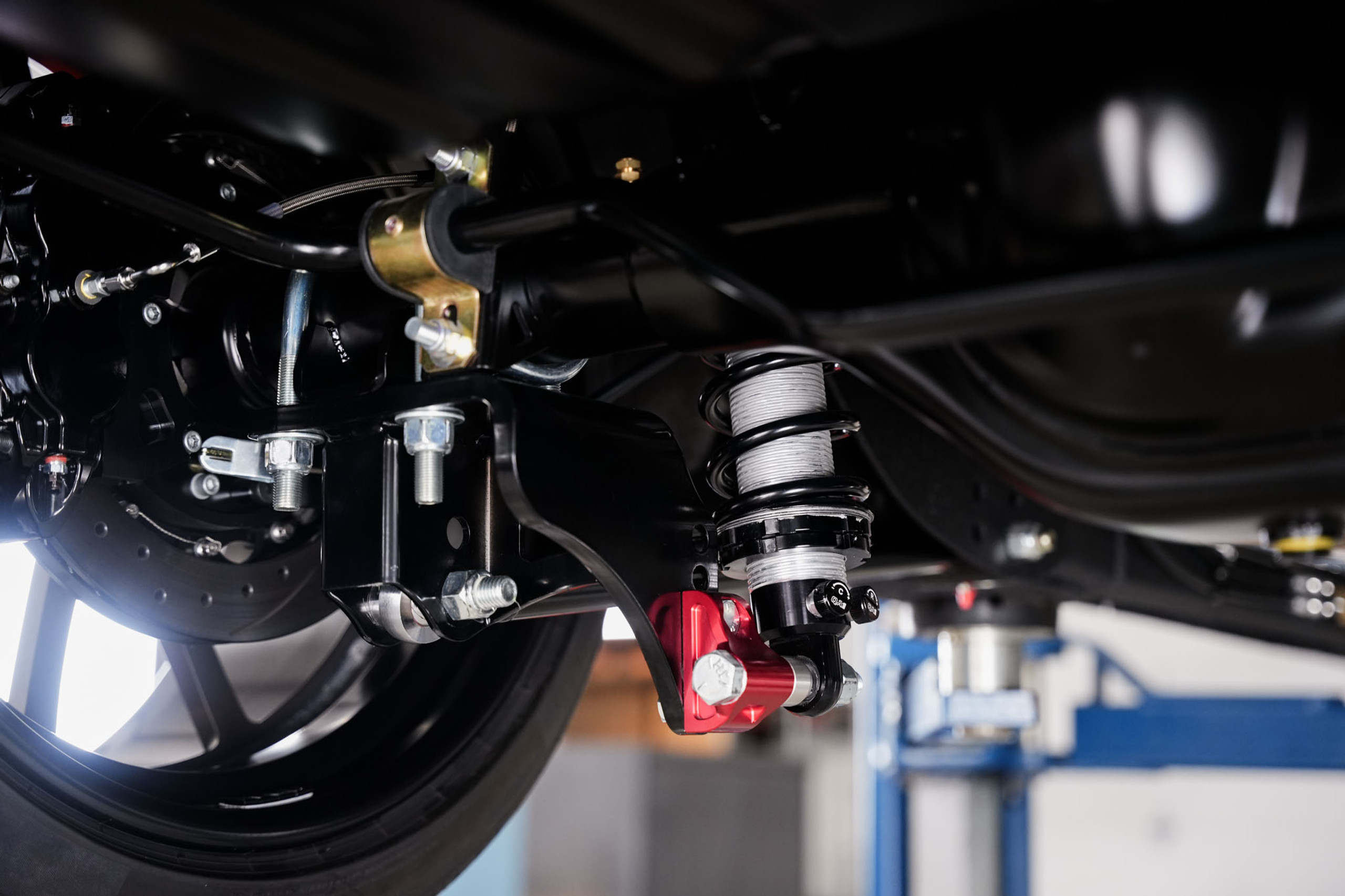 R355-175 Rear Four Link Suspension System, 70-74 Mopar E