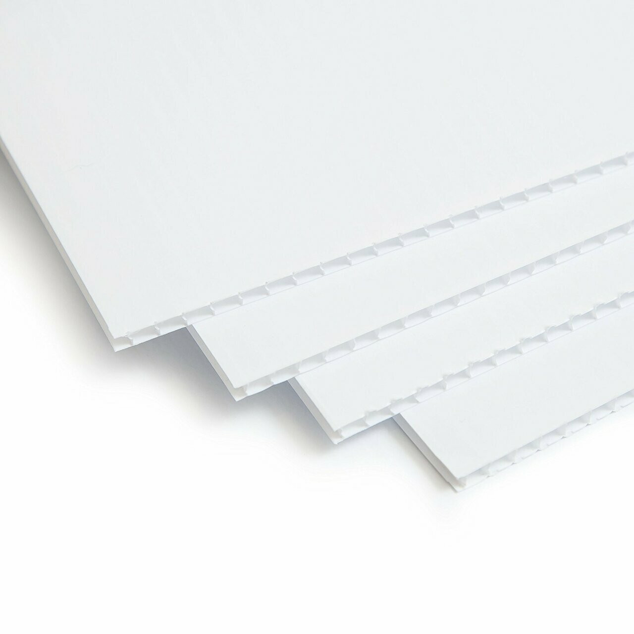 (10) 24" x 18" 4 mm White Fluted Corrugated Plastic