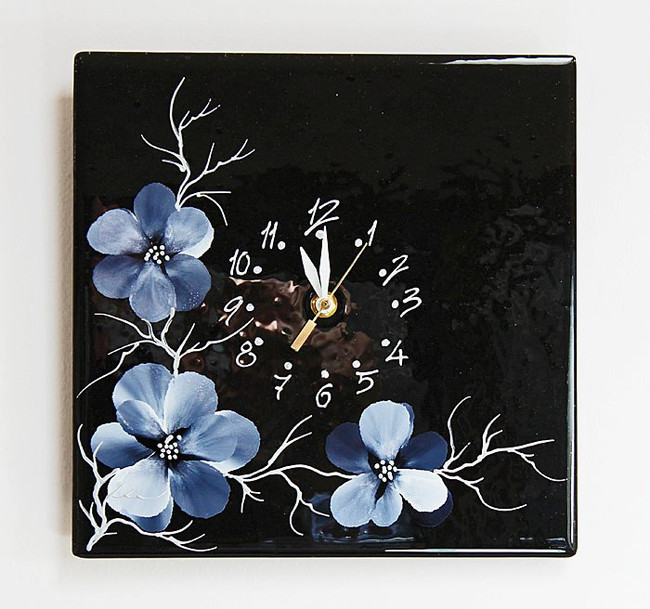 Blossoms Clock (black)