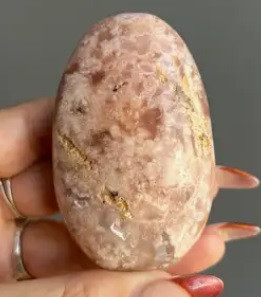 Flower Agate Crystal Palm Stone
