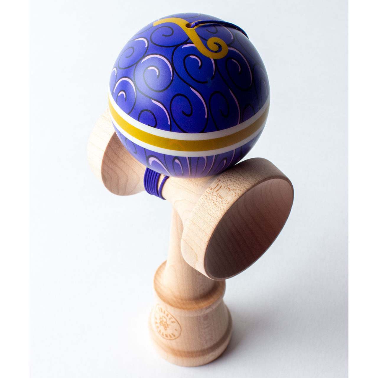 Sweets Lab Kendama - V37 - The Fruit Sticky Clear - MACkite