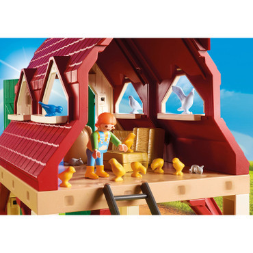 Farm with Small Animals