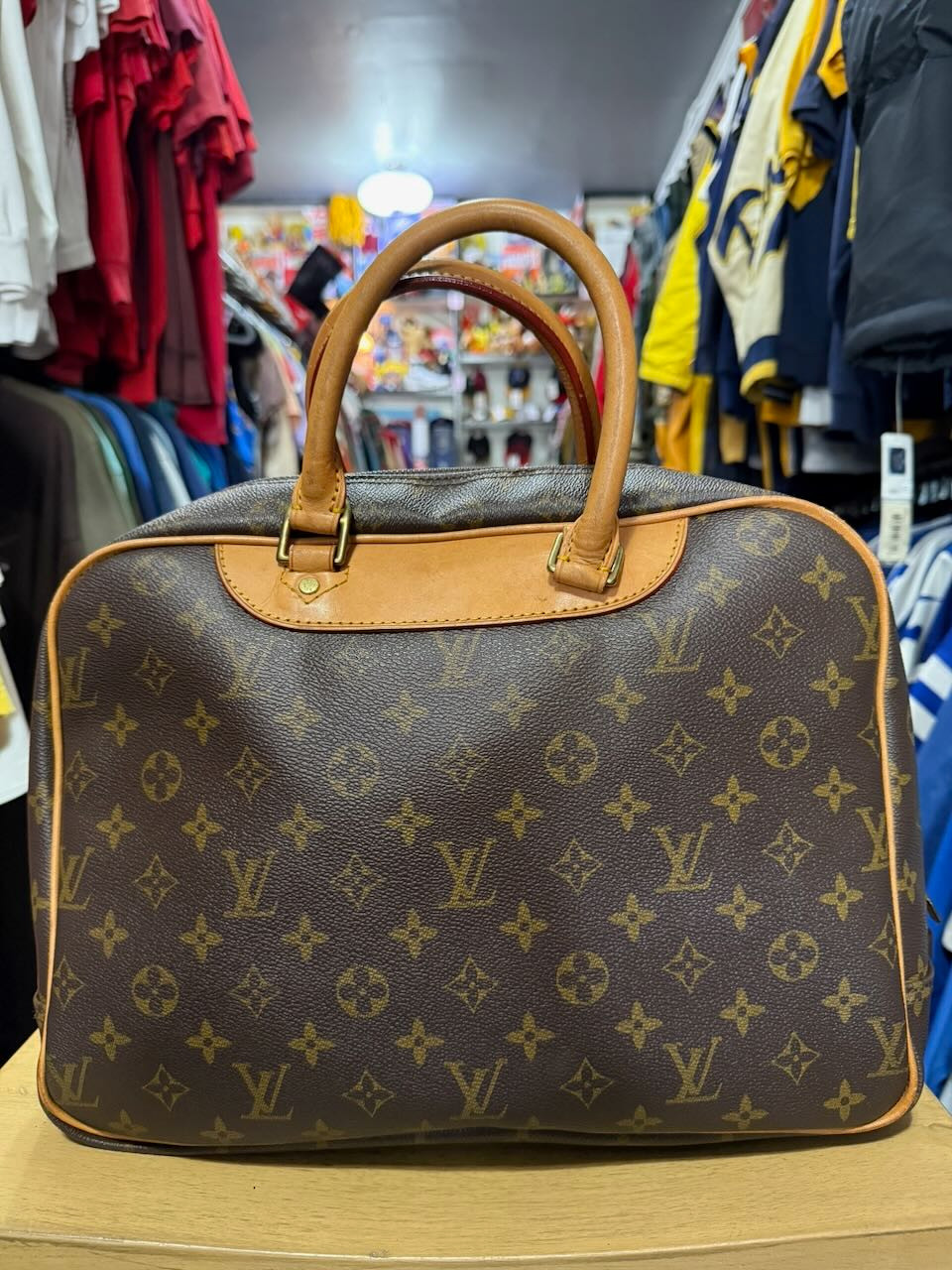 Vintage 90s Louis Vuitton Deauville Monogram Canvas Bag M47270