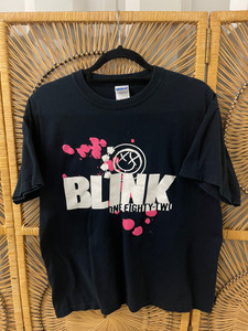 Y2K Blink-182 Black Rock Band Black T-Shirt Size Medium Y2K Blink-182 Black Rock Band Black T-Shirt Size Medium