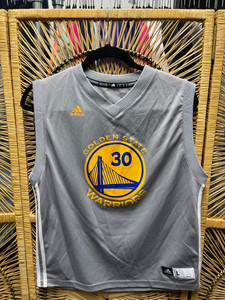 Adidas Golden State Warriors Steph Curry #30 NBA Basketball Gray Youth Jersey Size Large Adidas Golden State Warriors Steph Curry #30 NBA Basketball Gray Youth Jersey Size Large