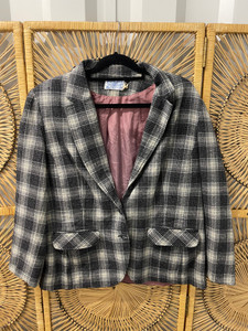 VAGABONDヴァガボンドコーデュロイジャケットヴィンテージサイズS Shop All - Suits/Blazer - Vintage Vagabond