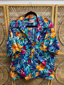 Vtg Hilo Hattie Blue Floral Short Sleeve Button Down Hawaiian Shirt Size XL Vtg Hilo Hattie Blue Floral Short Sleeve Button Down Hawaiian Shirt Size XL