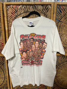 Vtg 1996 90s Pro Player Chicago Bulls Greatest NBA Champions Caricature White T-Shirt Size XL Vtg 1996 90s Pro Player Chicago Bulls Greatest NBA Champions Caricature White T-Shirt Size XL