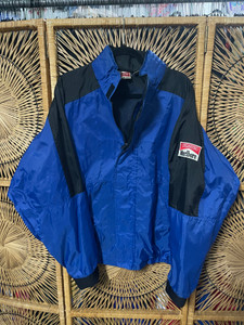 90s Marlboro Blue Mountain Windbreaker Jacket Size Large 90s Marlboro Blue Mountain Windbreaker Jacket Size Large