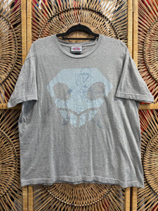 Y2K Bleach Anime Graphic Grey T-Shirt Size XL Y2K Bleach Anime Graphic Grey T-Shirt Size XL