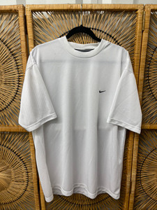 Y2K Nike White Mesh T-Shirt Size XL Y2K Nike White Mesh T-Shirt Size XL