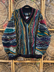 Vintage COOGI Multicolored Earth Tones V-Neck Knit Sweater Size X-Large Vintage COOGI Multicolored Earth Tones V-Neck Knit Sweater Size X-Large
