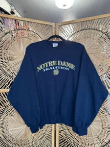 Vintage 90s University Of Notre Dame Navy Blue Printed Embroidery Crewneck Sweatshirt Size Large