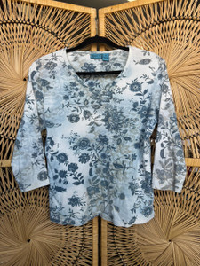 Vintage Y2K TeeCo Blue Floral AOP White Quarter Sleeve Women's Top Size Large