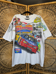 Vintage Y2K 2001 Winston Cup Champion Jeff Gordon #24 Dupont Motorsports All Over Print White T-Shirt Size X-Large XL