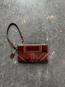 Vintage Y2K Coach Patent Leather Brown  Cardholder Wristlet