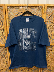 Y2K Wolf in Woods Nature Navy Blue T-Shirt Size 2XL Y2K Wolf in Woods Nature Navy Blue T-Shirt Size 2XL