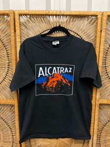 1999 Alcatraz Golden Gate National Parks Black Graphic T-Shirt Size Medium