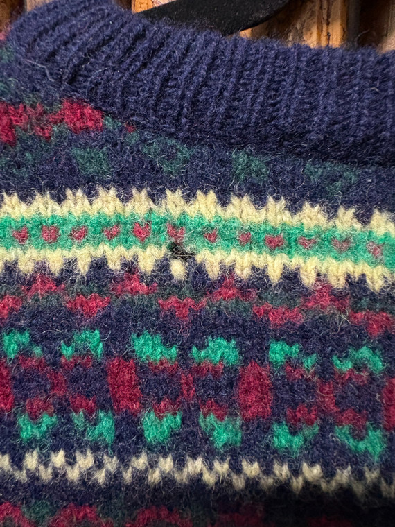 90s Land's End Navy Multicolored Knit Sweater Size Large 90s Land's End Navy Multicolored Knit Sweater Size Large