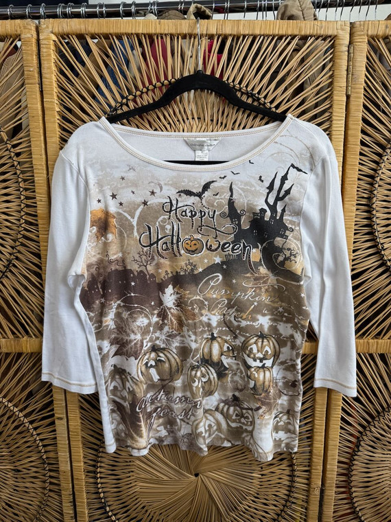 Vtg All Over Print Long Sleeve Halloween White T-Shirt Women's Size Medium Vtg All Over Print Long Sleeve Halloween White T-Shirt Women's Size Medium