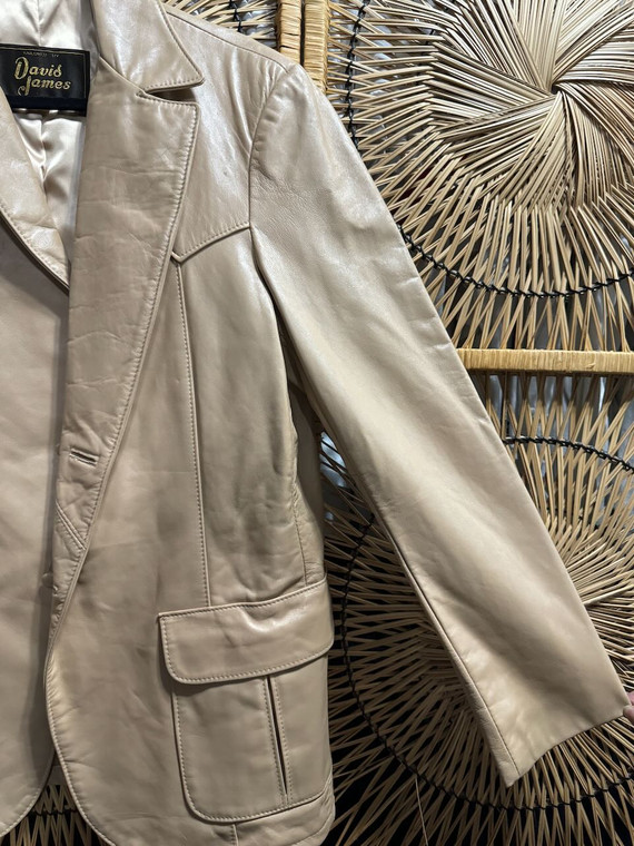 Vtg 80s 90s Davis Jones Tan Leather Blazer Size 44 Regular