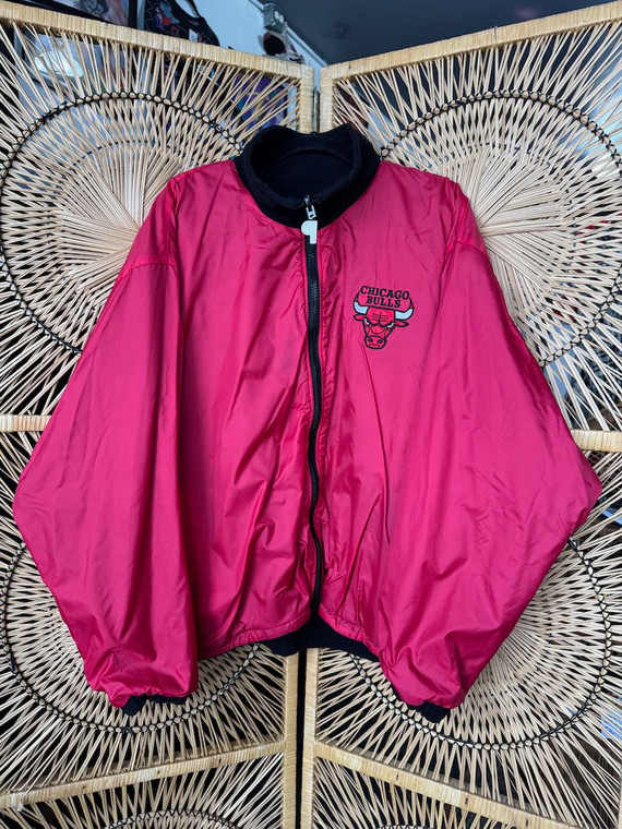 Vintage 90s Pro Player Chicago Bulls NBA Black & Red Reversible Jacket Size Large