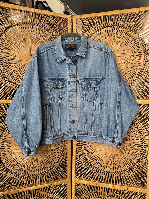 Vintage Eddie Bauer Light Wash Blue Denim Button Jacket Size Medium