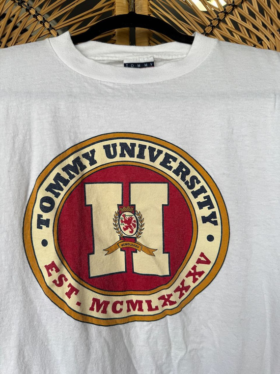 90s Tommy Hilfiger "Tommy University" White T-Shirt Size X-Large XL