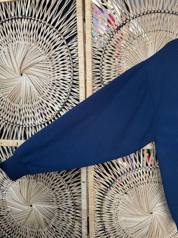 Vintage 90s University Of Notre Dame Navy Blue Printed Embroidery Crewneck Sweatshirt Size Large