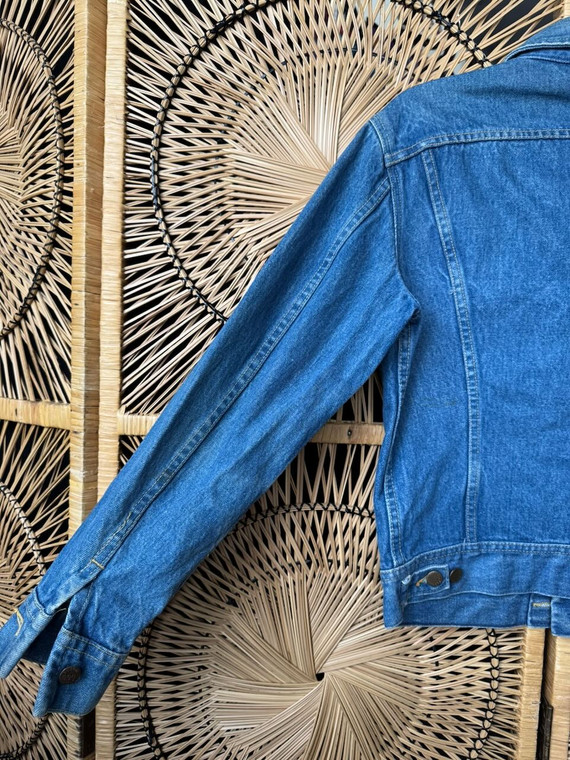 Vtg Lee Medium Wash Blue Denim Jacket Size 38R