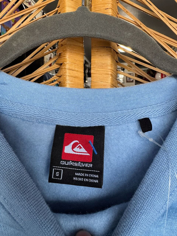 DS Quiksilver Light Blue Crewneck Sweatshirt Size Small