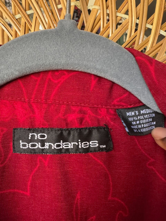 Y2K No Boundaries Cartoon Tribal Mask Red Hawaiian Button Up Shirt Size Medium