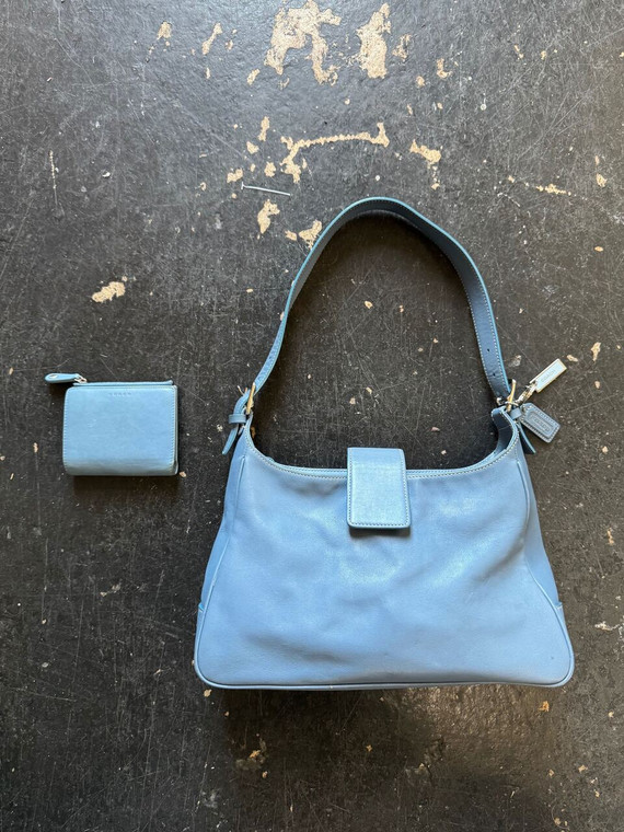 Vintage 90s 1992 Coach Hamptons Legacy  #7783 Periwinkle Blue Leather Shoulder Bag With Matching Wallet
