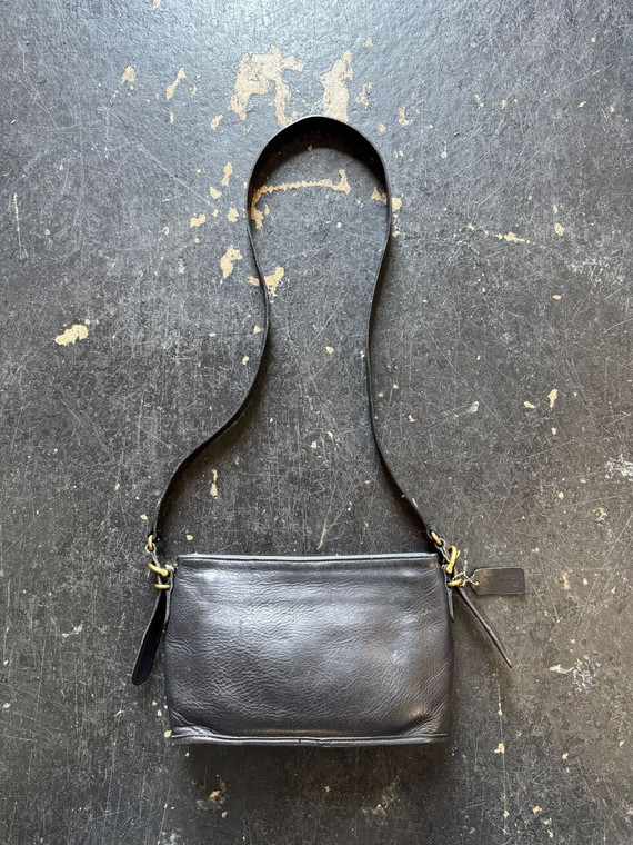 Vintage 90s 1997 Coach #9802 Equestrian Slim Black Leather Crossbody Shoulder Bag